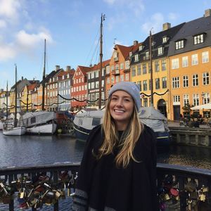 Meet your Posher, Éloïse